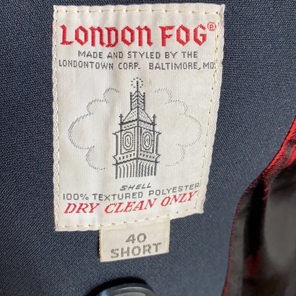 Men’s Vintage Navy London Fog overcoat. 2 front pockets. Sz 40 short - Picture 8 of 9